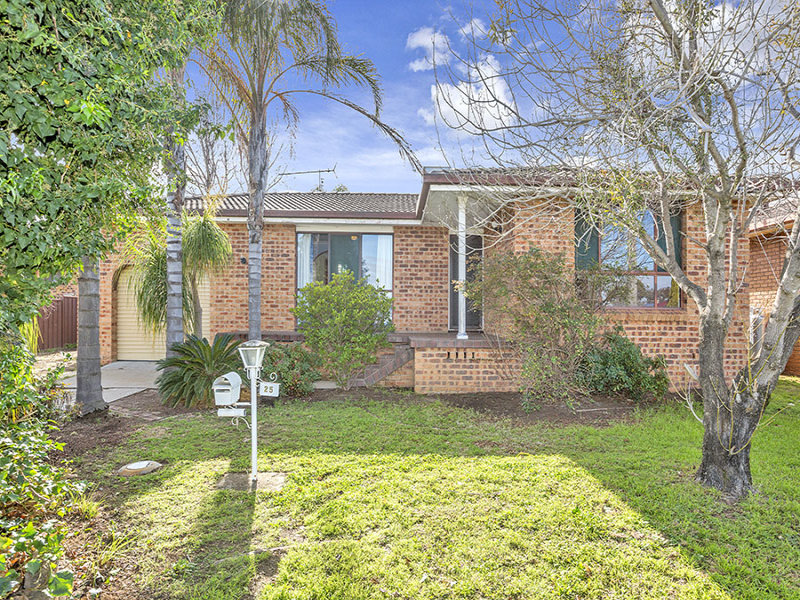 25 Fisher Road, Tamworth, NSW 2340 Property Details
