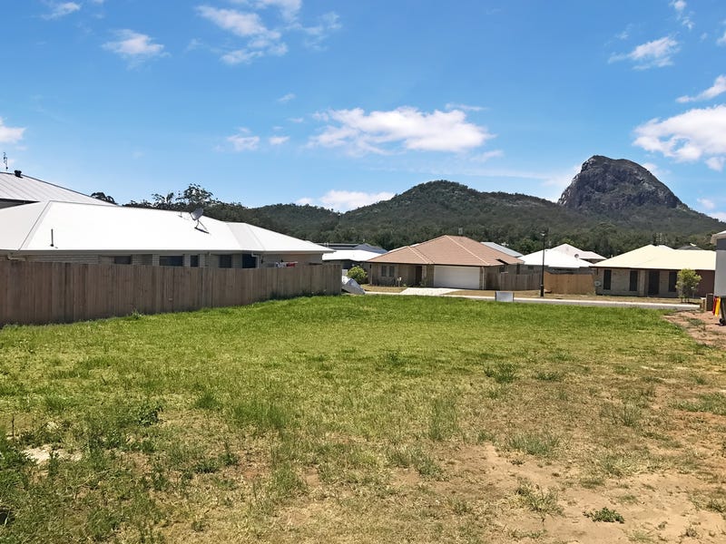 40 Clark Avenue, Glass House Mountains, Qld 4518