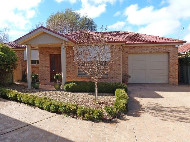 4a Sampson St, Orange, NSW 2800 Property Details