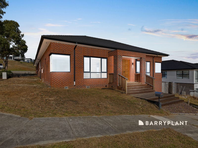 65 Solid Drive, Pakenham, VIC 3810