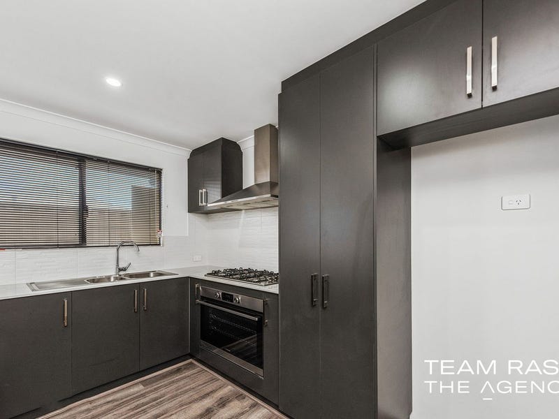 6 Wattleseed Loop, Dayton, WA 6055 Property Details