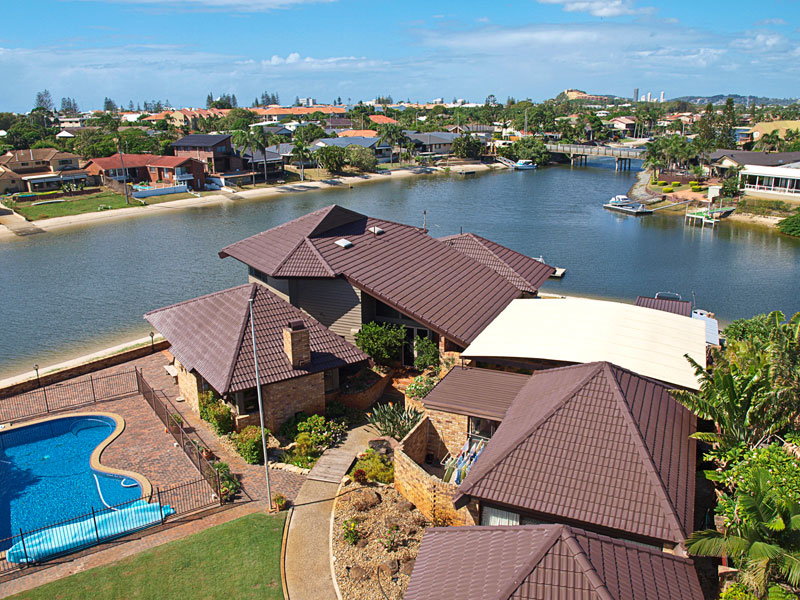 37 Sundowner Court, Mermaid Waters, QLD 4218