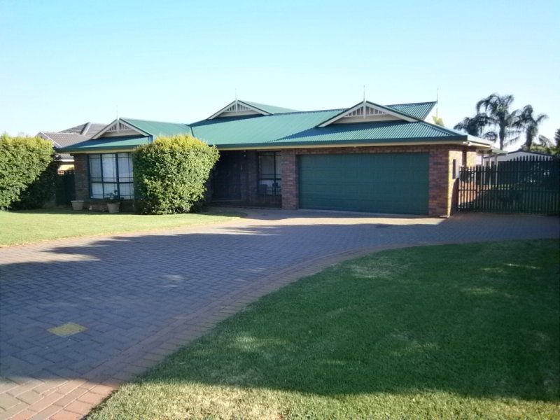 9 Birkdale Close, Dubbo, NSW 2830