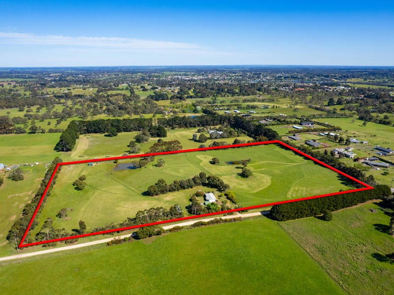 100 Kurtzes Road, Hamilton, Vic 3300 Property Details