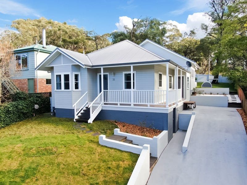 32 Strathearn Road Leura Nsw 2780 Realestate Com Au
