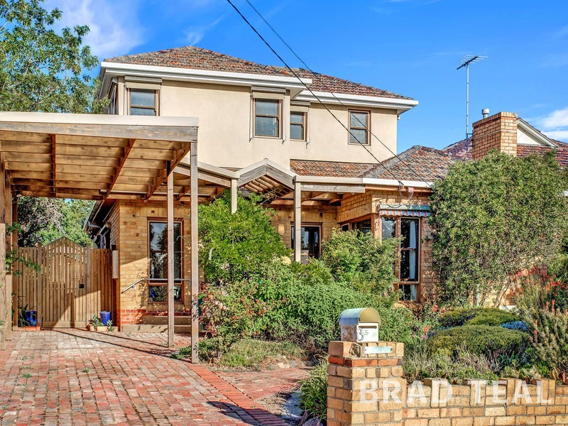 8 Houston Avenue, Strathmore, Vic 3041 - Property Details