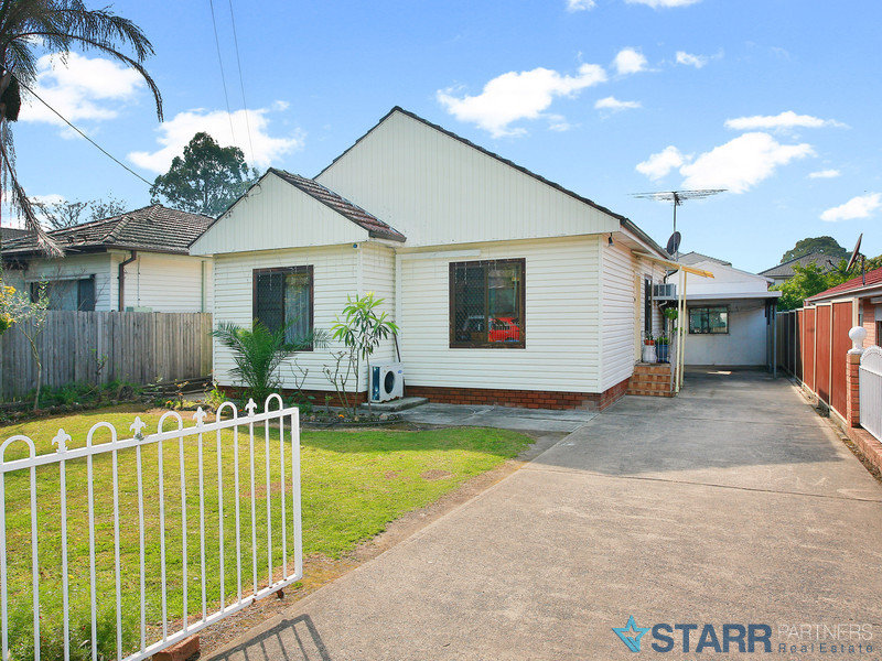 108 Jersey Road, South Wentworthville, NSW 2145