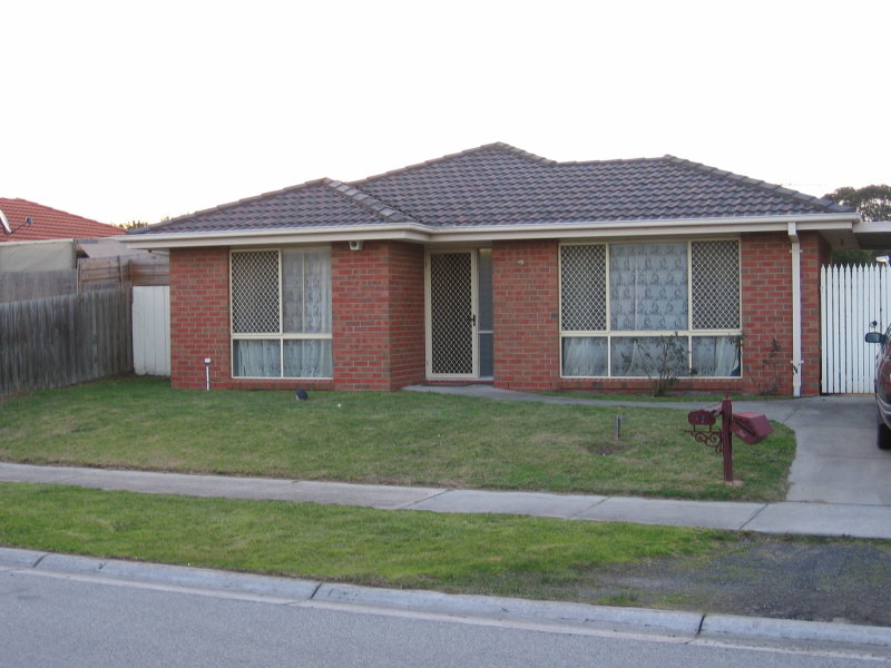 5 Turnstone Court, Carrum Downs, VIC 3201