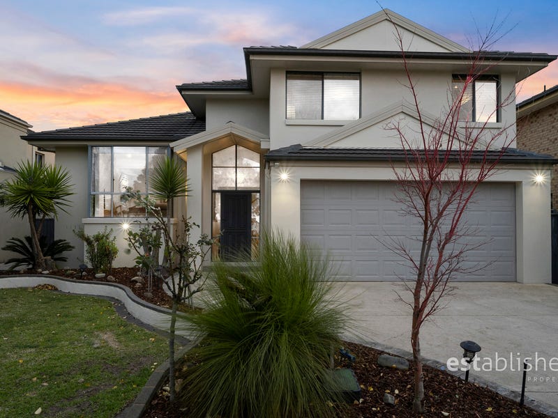 42 Sanctuary Lakes South Boulevard, Point Cook, VIC 3030 realestate