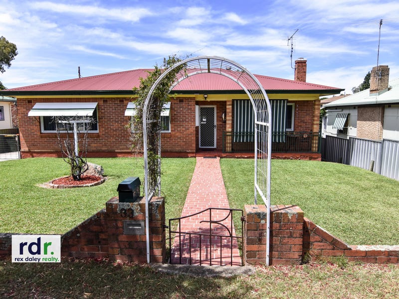 33 Herbert Street, Inverell, NSW 2360