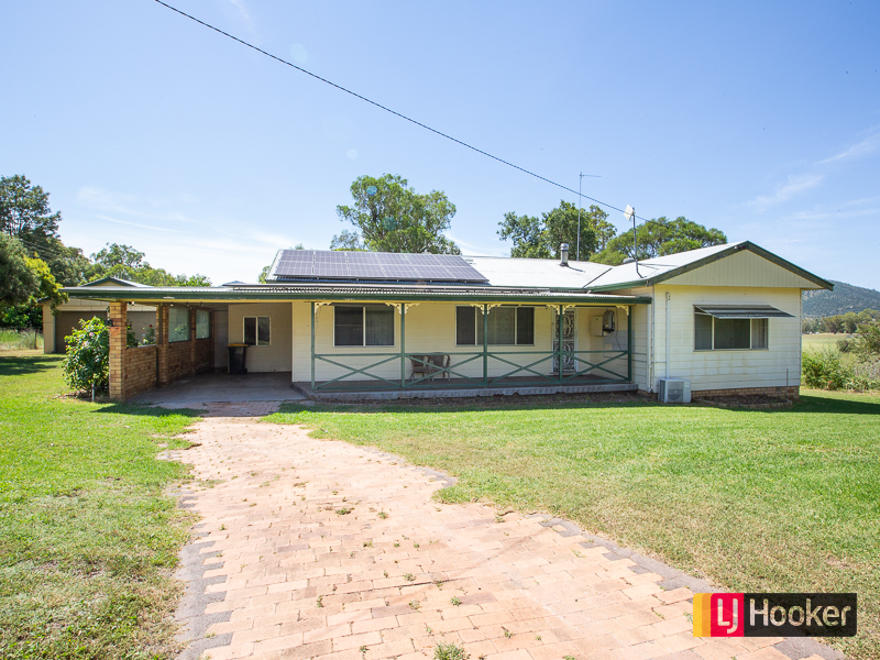 1260 New England Highway, Tamworth, NSW 2340 Property Details