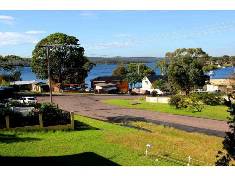 7 Murraba Crescent, Gwandalan, NSW 2259 Property Details