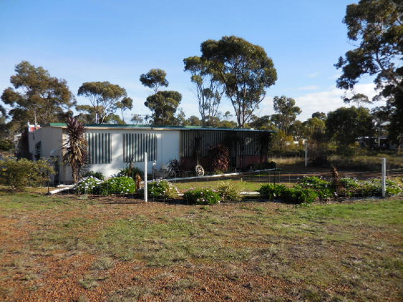 41 Fifth Avenue, Kendenup, WA 6323 Property Details