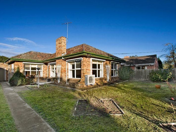 10 Bateman Street, Hampton, VIC 3188 - realestate.com.au