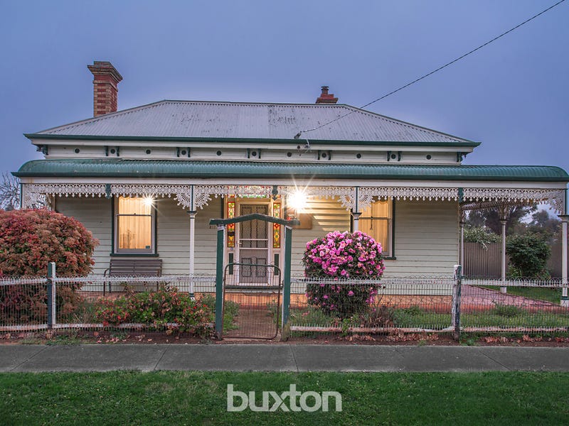 213 High Street, Learmonth, Vic 3352 Property Details
