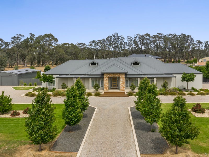 1 Simmie Court, Junortoun, Vic 3551 Property Details