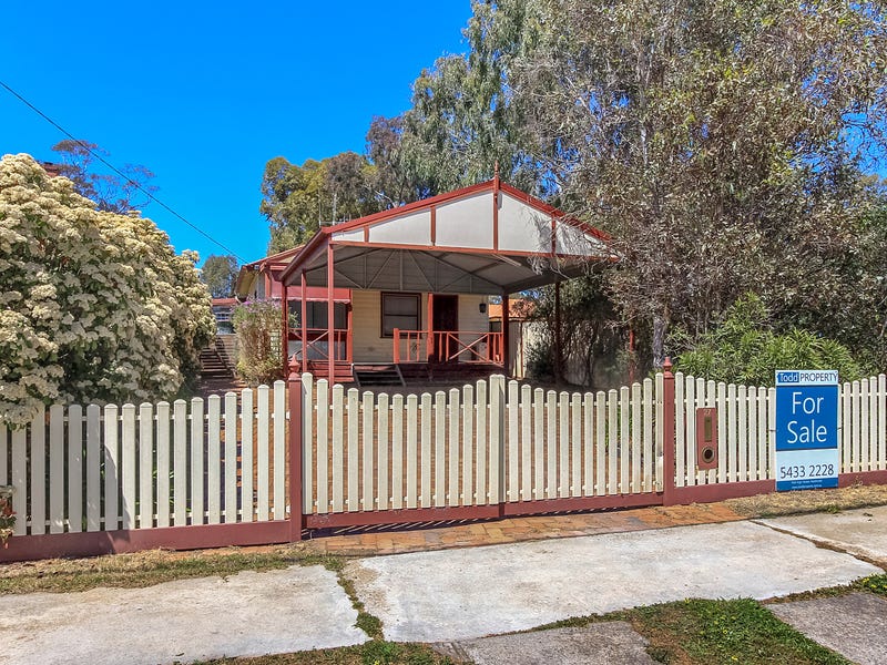 27 Herriot Street, Heathcote, Vic 3523
