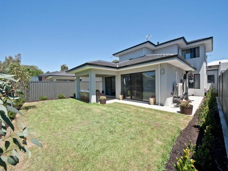 130B Newborough St, Karrinyup, WA 6018 Property Details