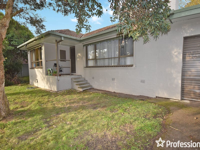 4 Powell Street, Croydon, VIC 3136 - realestate.com.au