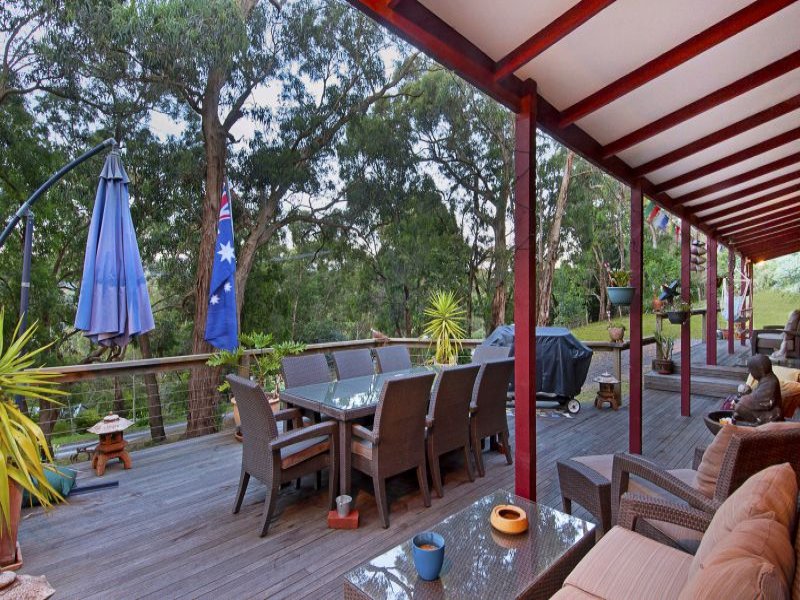 15 Currajong Avenue, Selby, Vic 3159 Property Details