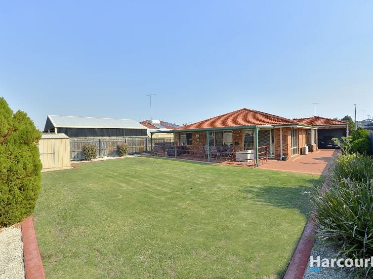 7 Bethel Corner, Halls Head, WA 6210