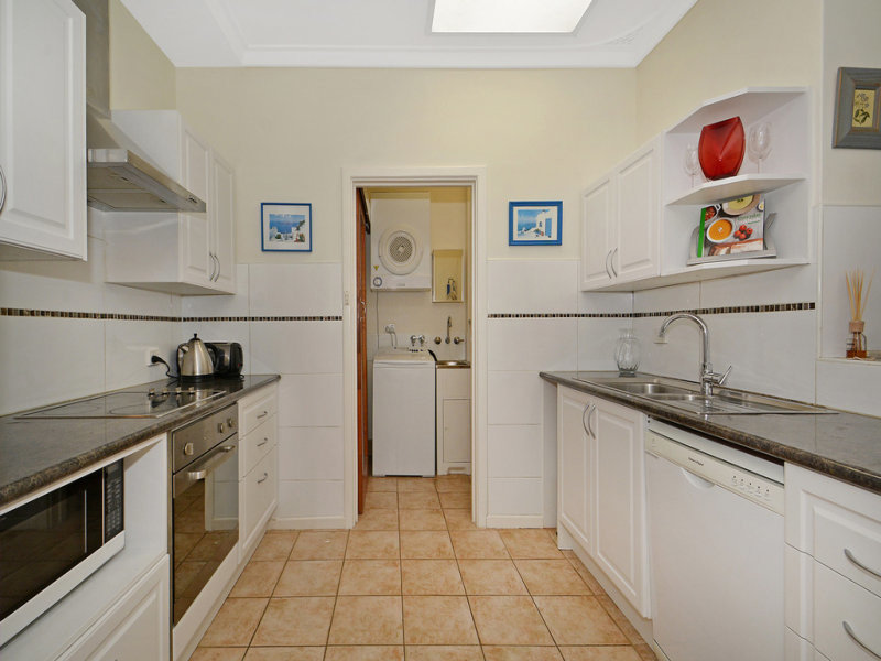 52 Coronation Street, Woodlands, WA 6018