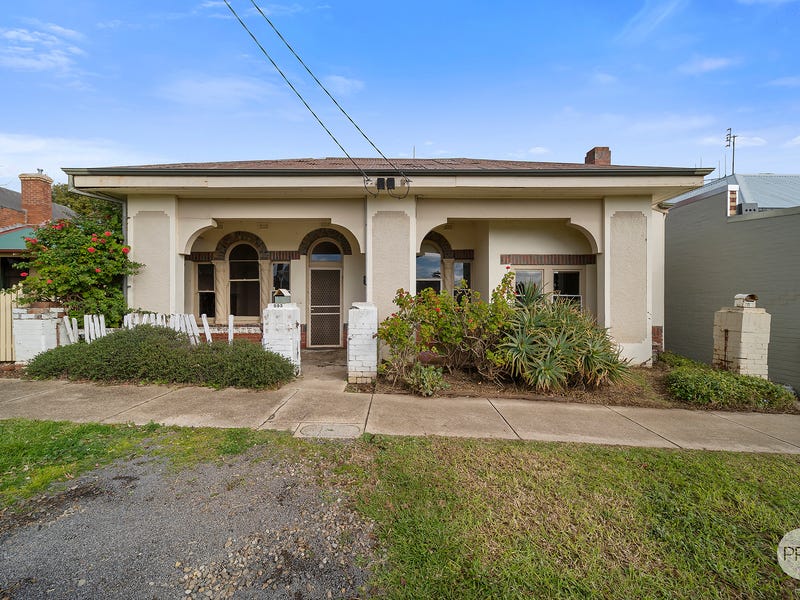 205 Forest Street, Bendigo, Vic 3550 Property Details