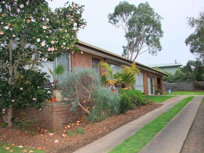 30 Steele Street, Cowes, Vic 3922 Property Details