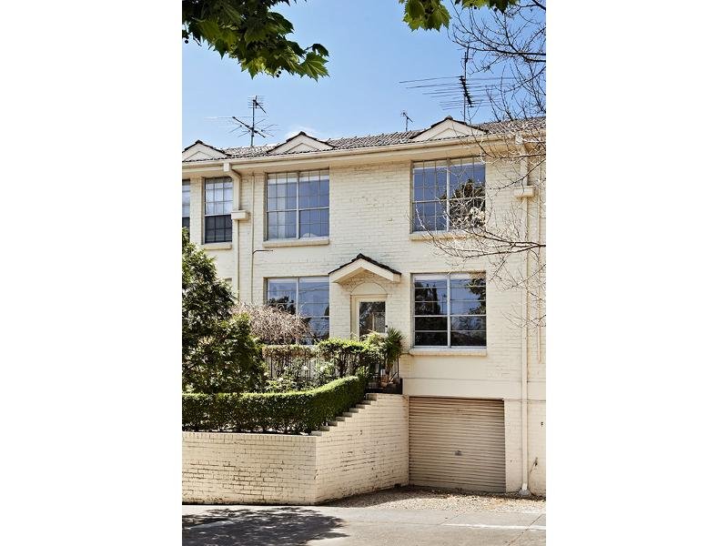 38 Grange Road, Toorak, Vic 3142 Property Details