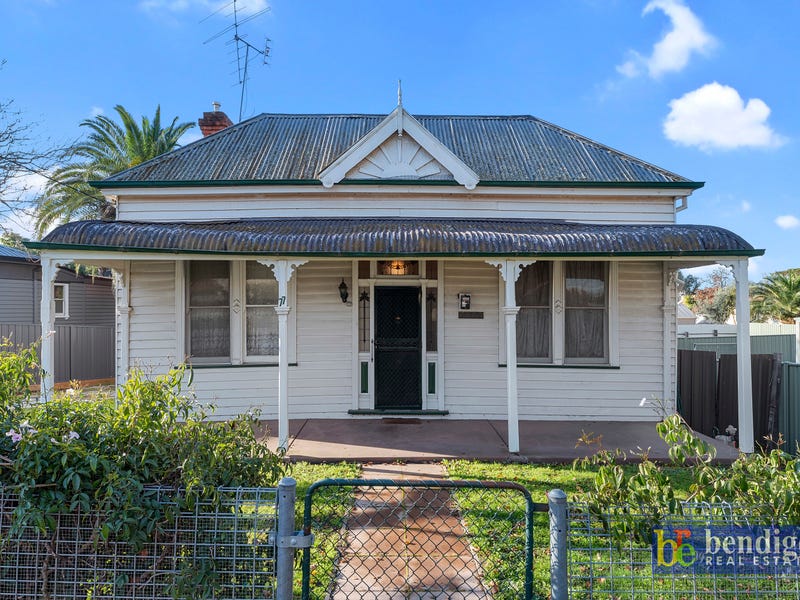 77 Mundy Street, Bendigo, Vic 3550 House for Sale