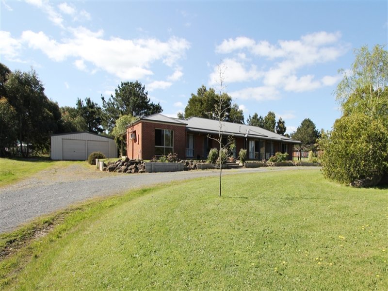 14 Briardale Avenue Enfield Vic 3352 Property Details