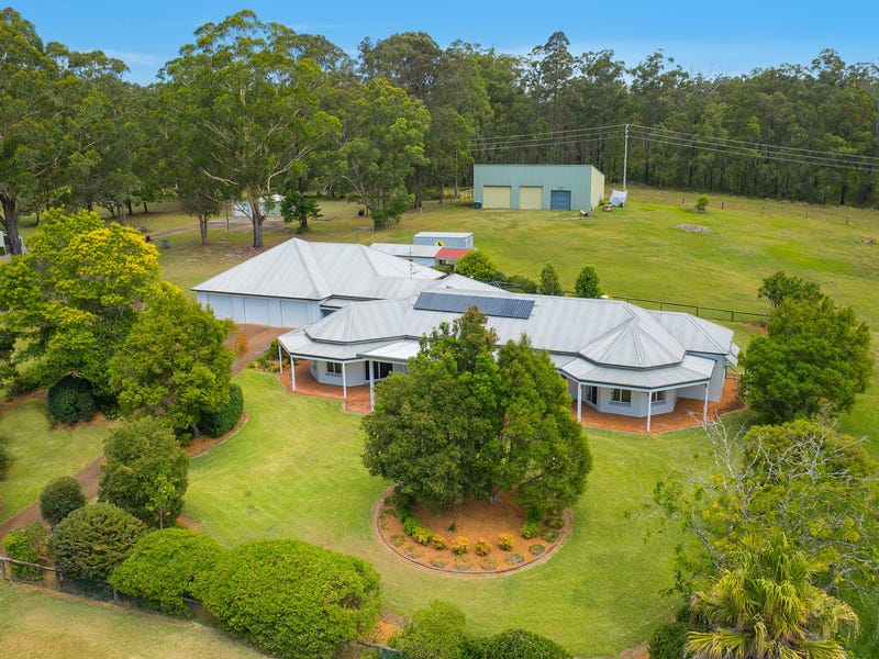 293 John Oxley Drive, Thrumster, NSW 2444 Property Details
