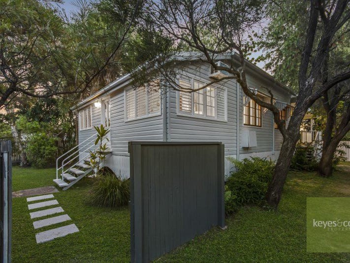 76 Armstrong Street, Hermit Park, QLD 4812