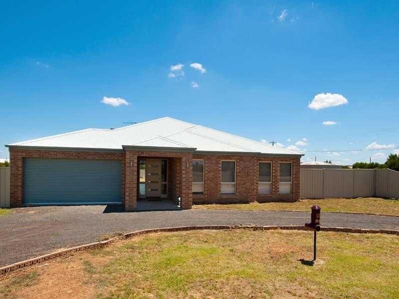 27 Grice Street CARISBROOK, Carisbrook, Vic 3464 Property Details