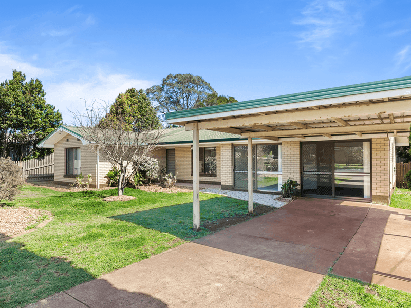 531 Greenwattle Street, Glenvale, Qld 4350