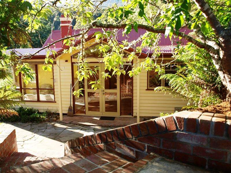 134 Fairy Glen Road, Collinsvale, Tas 7012 Property Details