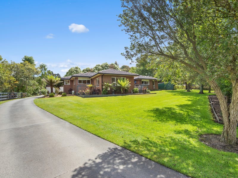 24 Elmores Road, Korumburra, Vic 3950 Property Details
