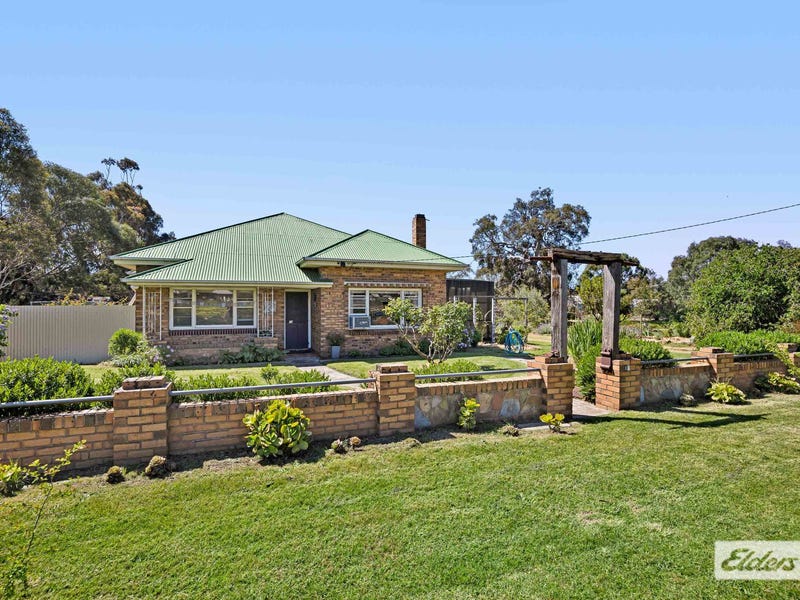 210 Station Street, Glenthompson, Vic 3293 Property Details