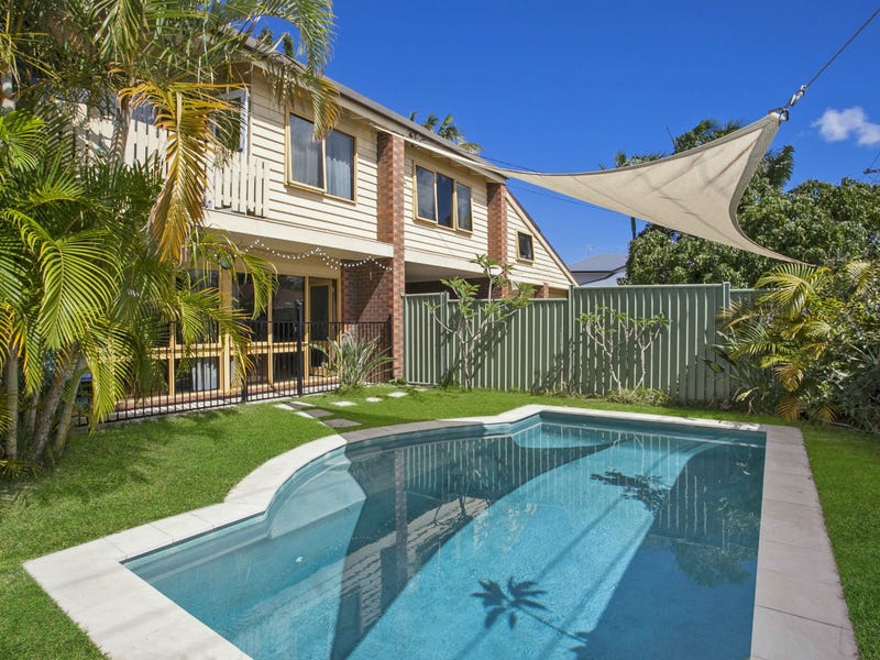 36 Kingfisher Cres, Burleigh Waters, QLD 4220