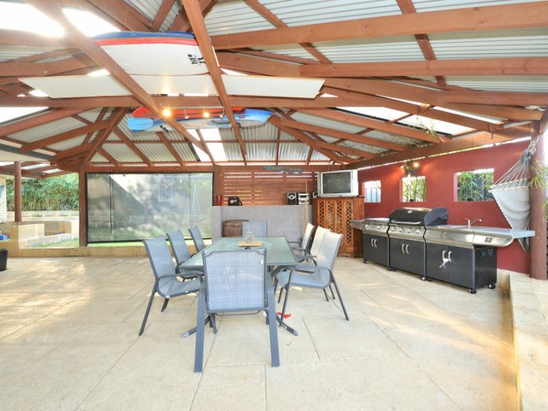 2 Bayeux Avenue, Port Kennedy, WA 6172