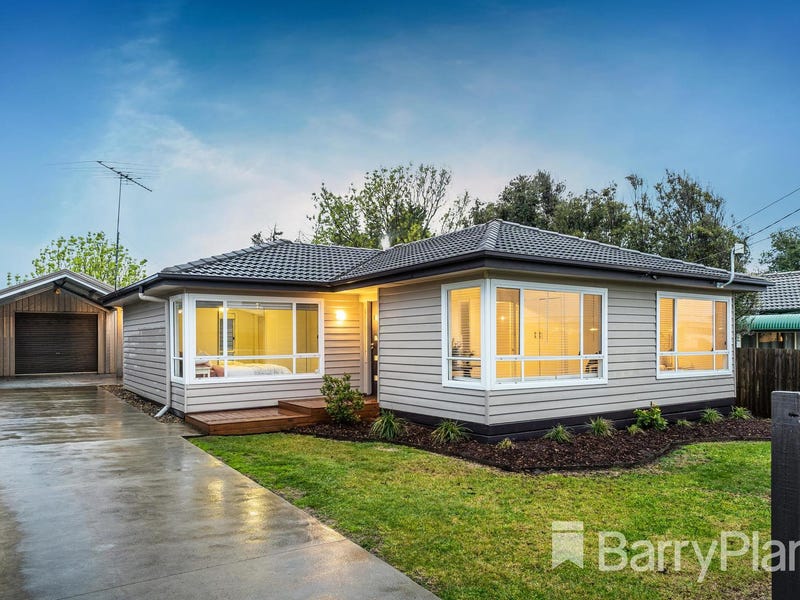 3 Crows Road Belmont Vic 3216 Realestate Com Au