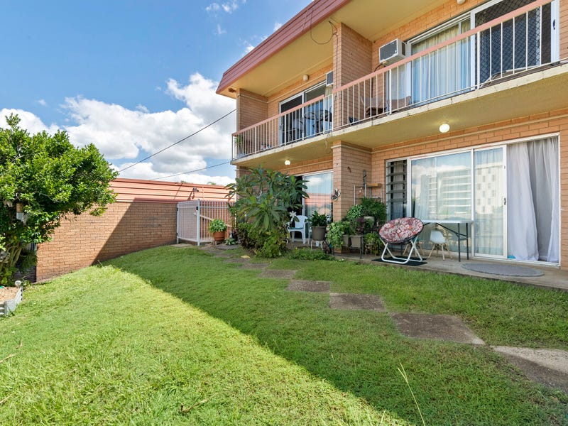 1/10 Kate Street, Woody Point, Qld 4019