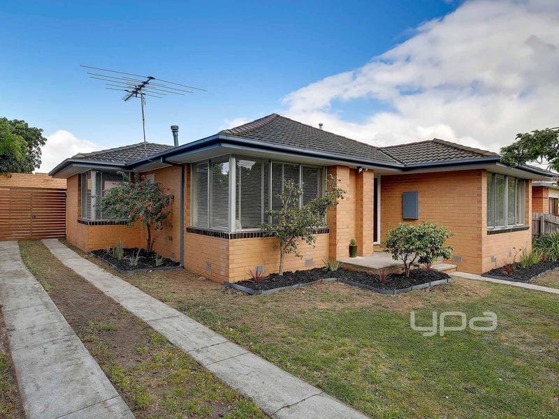 69 Tadstan Drive, Tullamarine, Vic 3043 - Property Details