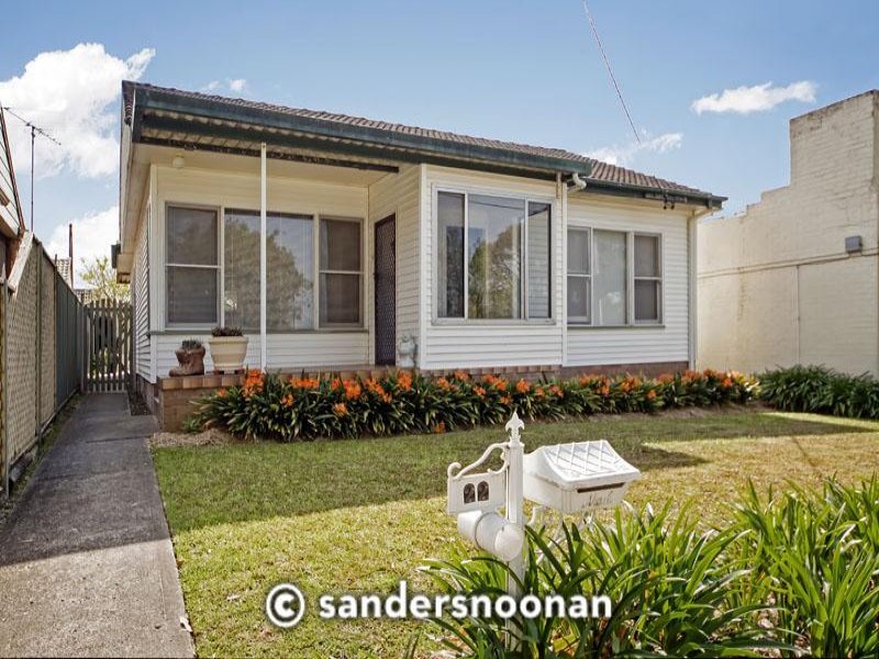 22 Balmoral Road, Mortdale, NSW 2223 Property Details