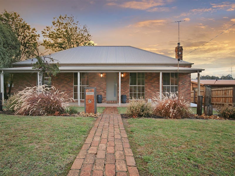 24 Griffin Road, Leongatha, Vic 3953 Property Details