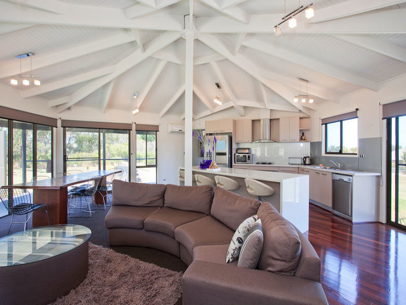 227 Coombes Road, Torquay, Vic 3228 Property Details