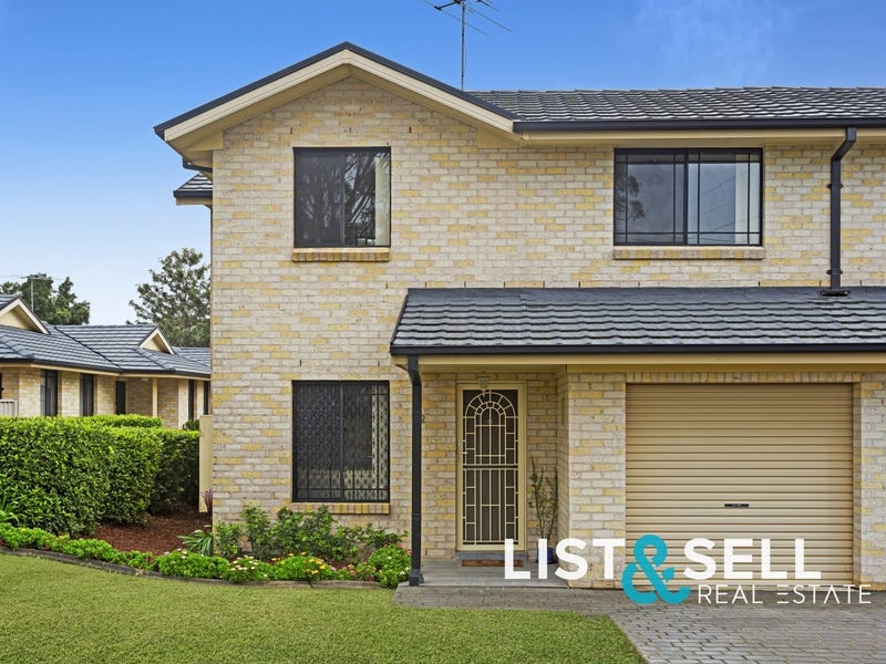 2/10 Eagleview Road, Minto, NSW 2566 Property Details
