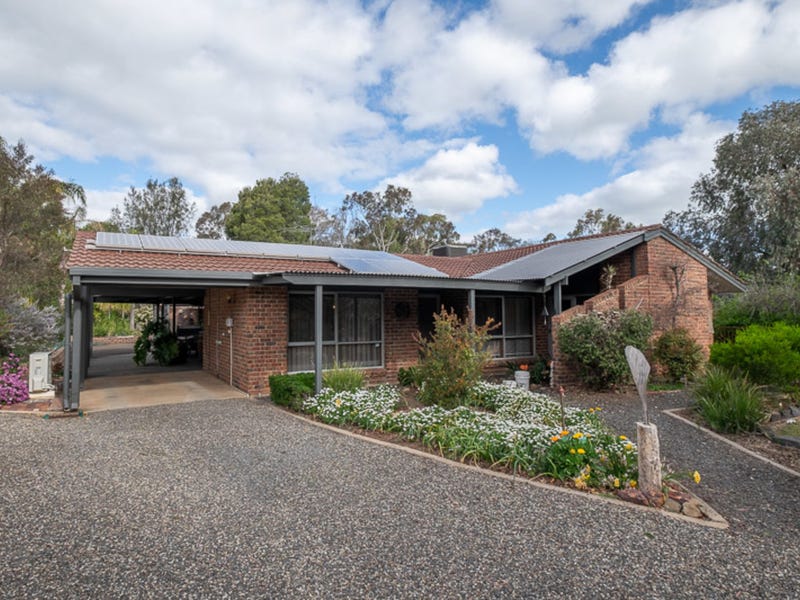 3 Truscott Street, Kapunda, SA 5373 Property Details