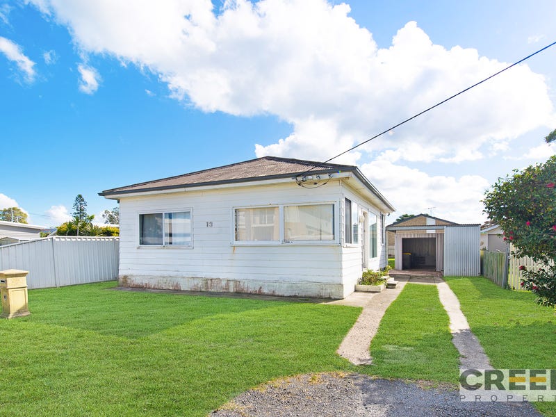 13 Street, Marks Point, NSW 2280