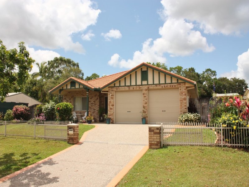 223 Robert Road, Bentley Park, QLD 4869